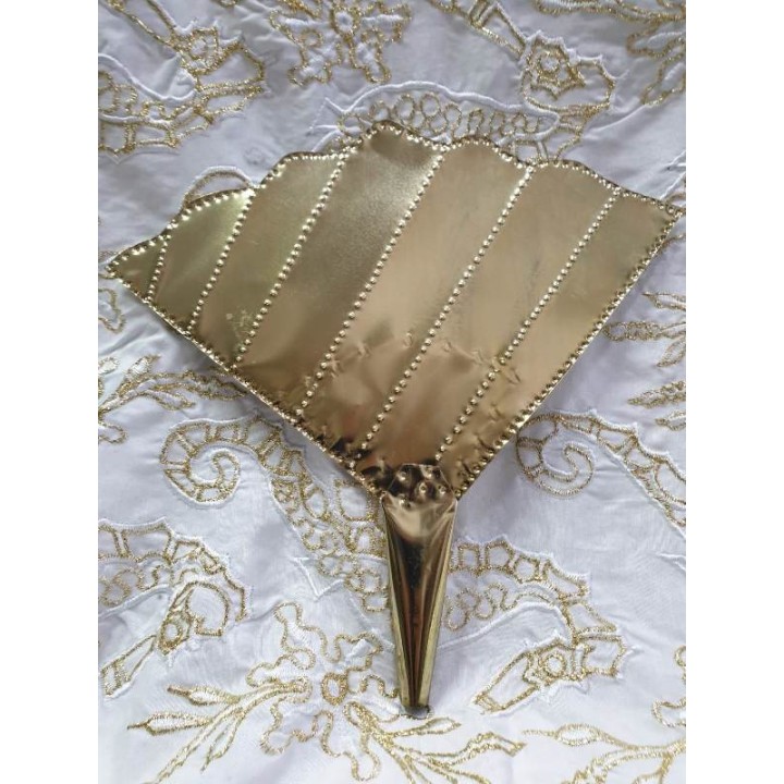 Abano de Metal Dourado